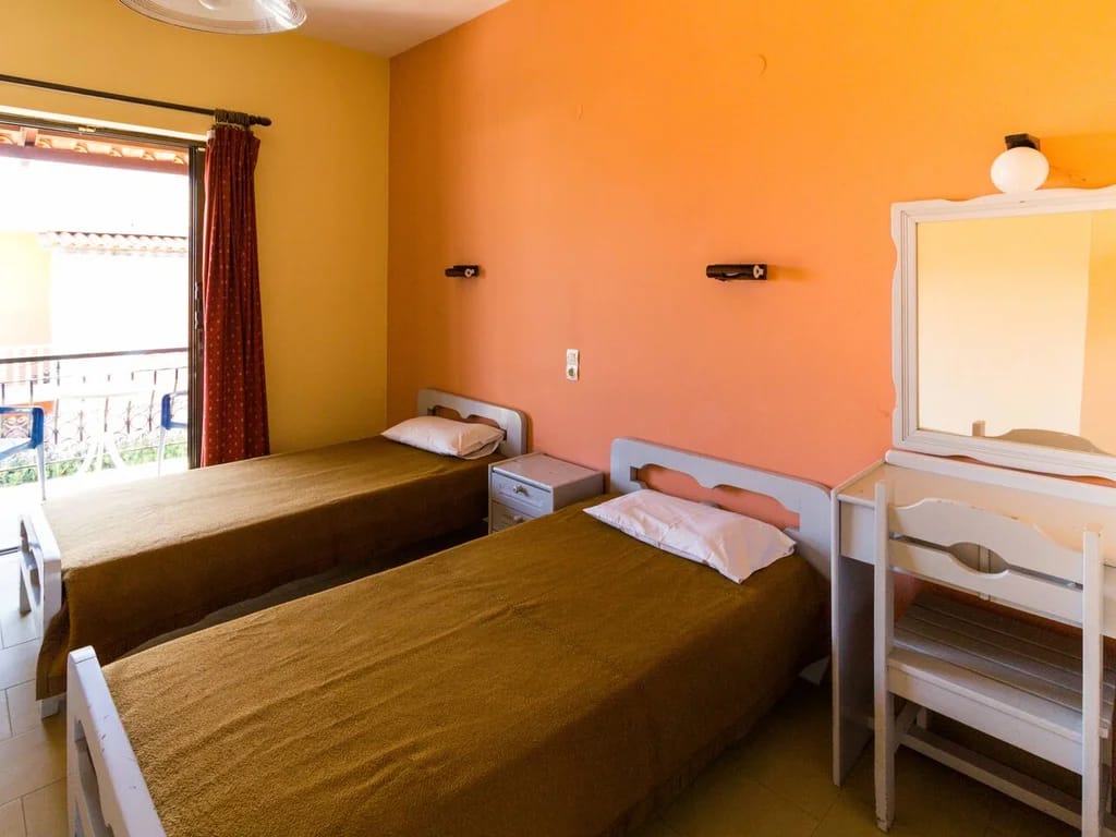 SOCRATES STUDIOS - Image 4